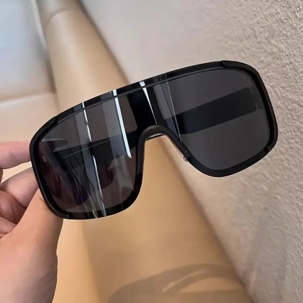 Stylish Black Sunglasses